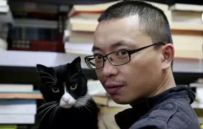 在北京救猫的书生去世10个月后，他的100只猫怎么样？